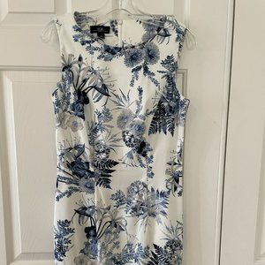 AGB Women's Sleeveless Floral Printed Prada Sheath Dress - size 8